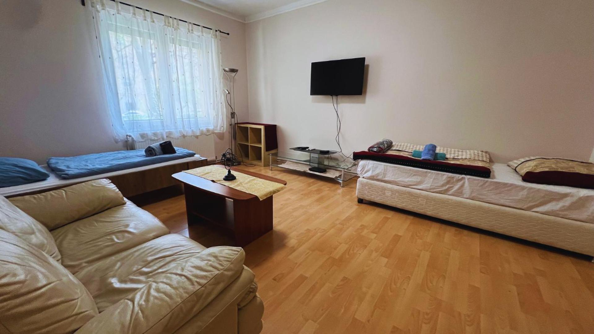 Family Friendly Apartman Budapest Exteriör bild